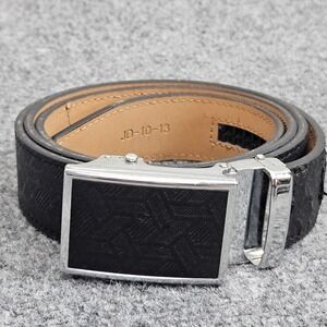 Nexbelt Ratchet Golf Belt Up to size 40 Black Leather Hidden Ball Marker Buckle